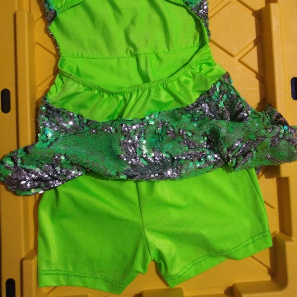 Dress - Picture 5 of 7